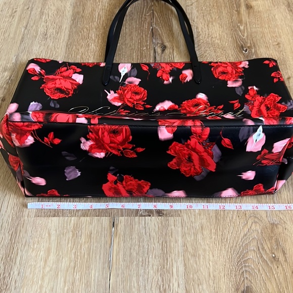 Large Tote - Picture 3 of 16